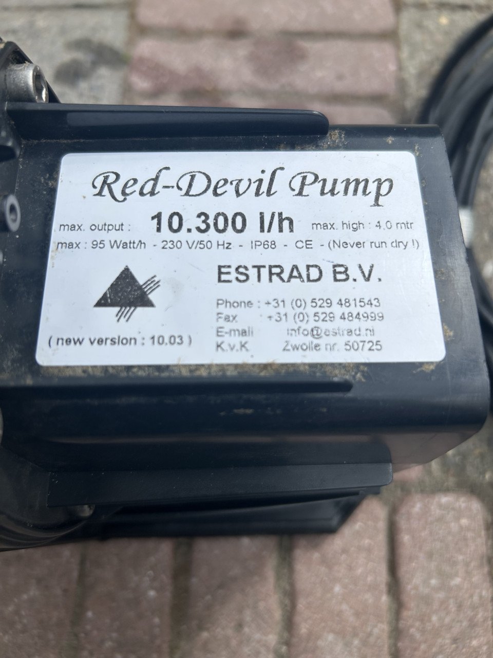Te koop red devel pomp 10300 lpu sterke en zuinige pomp ie gerepareerd