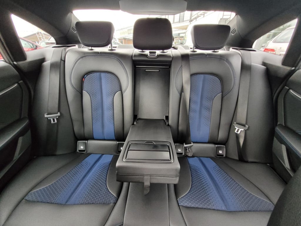 BMW 2-serie gran coupé 218i 218i m sport edition full led navigatie carplay