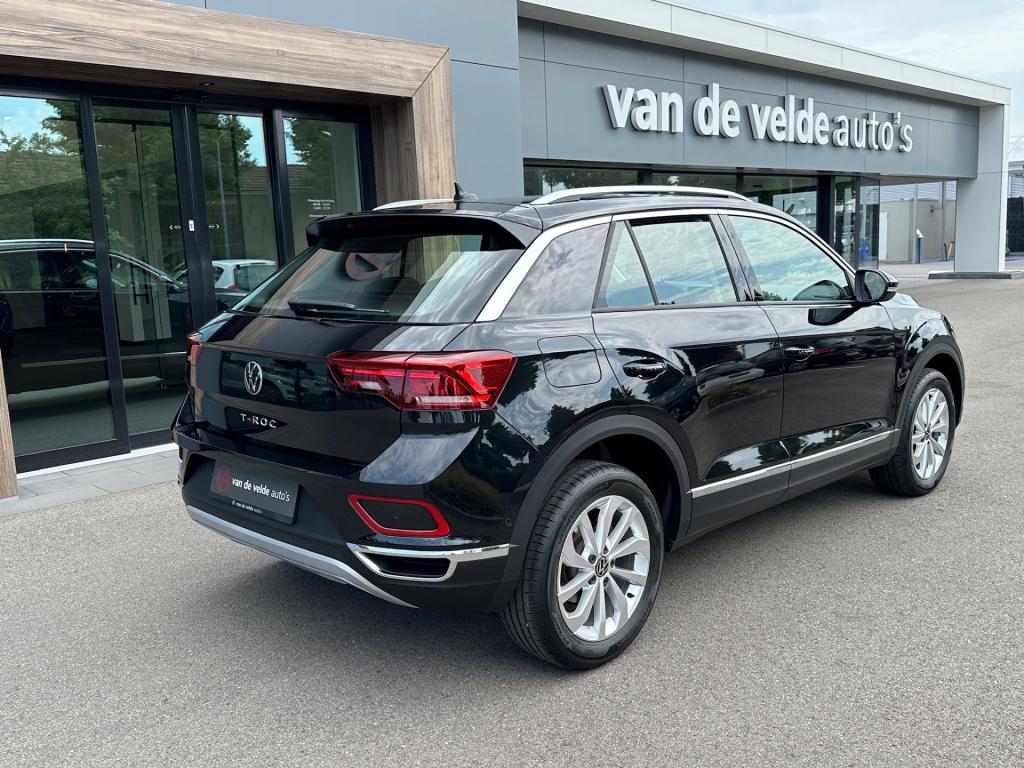 Volkswagen T-roc 1.5 tsi 150pk dsg style carplay | camera | keyless | elek.