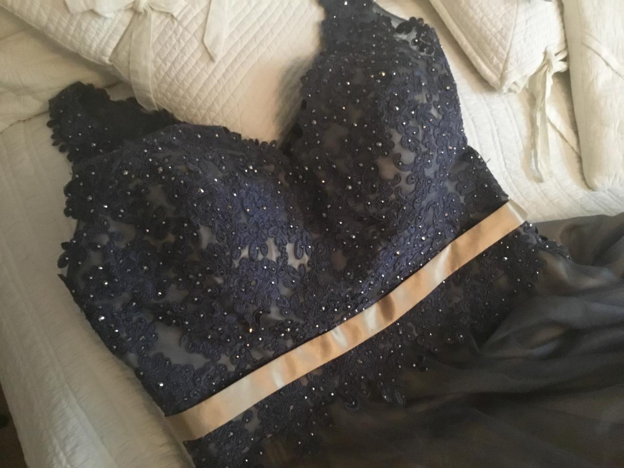 Bruidsjurk/ feestjurk 42/ 44