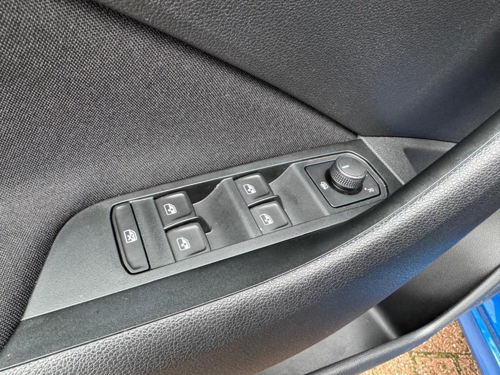 Skoda Kamiq 1.0 tsi selection | bovag garantie