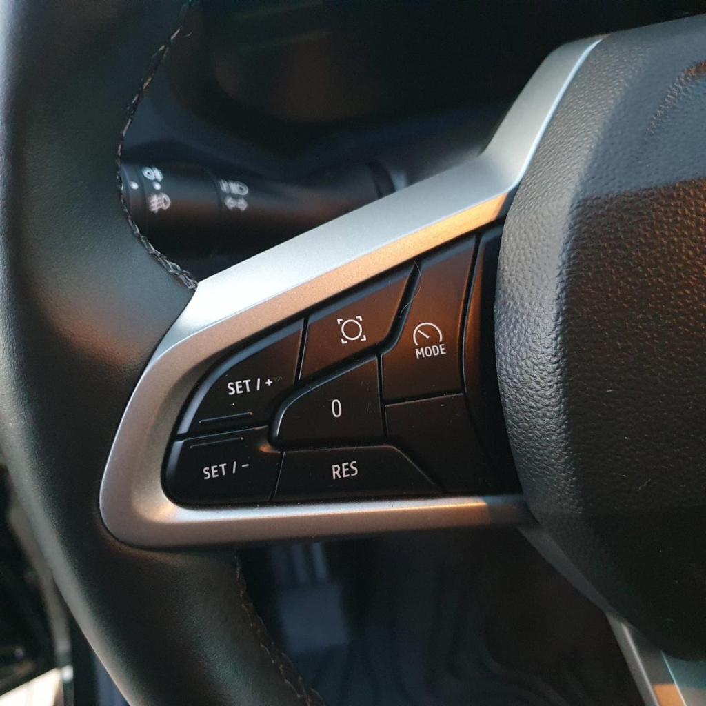 Dacia Duster 1.6 hybrid 140 expression automaat