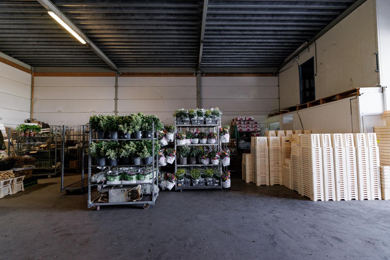 TE HUUR | Bedrijfsruimtes met kantoor in Goes