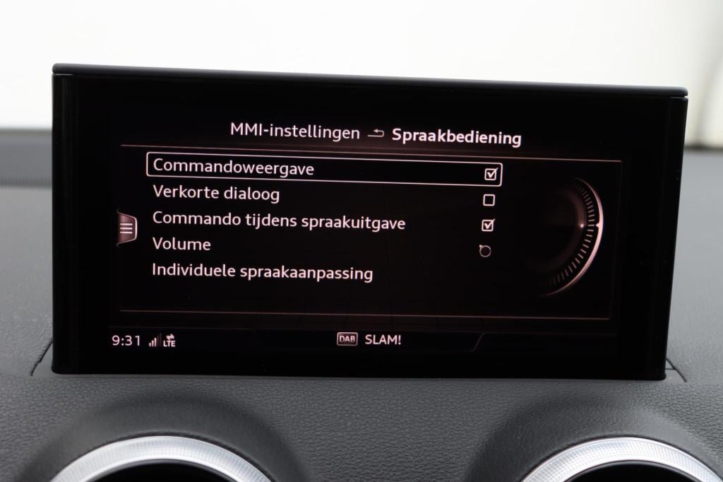 Audi Q2 35 tfsi advanced edition 150pk s-tronic zwart optiek