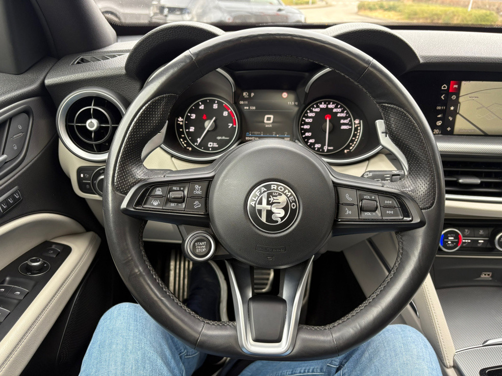 Alfa Romeo Stelvio 2.0 t awd veloce