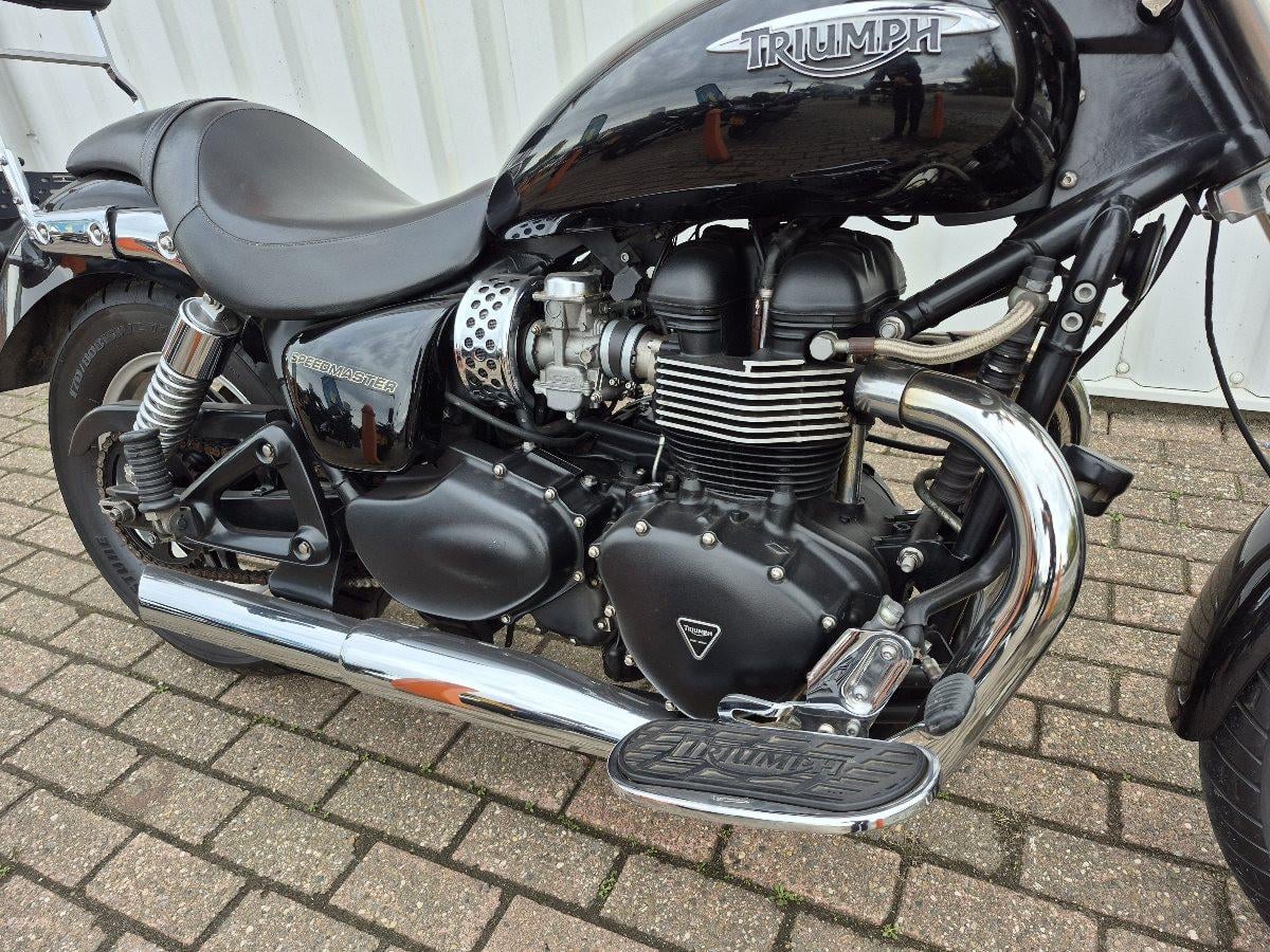 Triumph Speedmaster 900 uit 2010, mooie Chopper