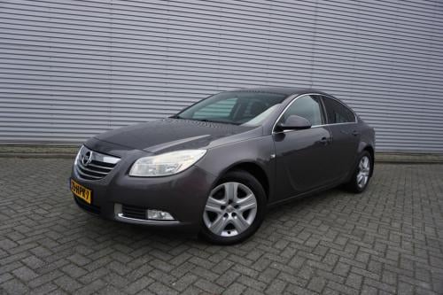 Opel Insignia 1.8 edition climate / cruise controle / parkeersensor