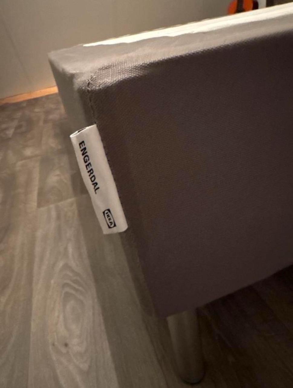 Vanwege verhuizing, Onderstel boxspring als nieuw 90x 200 cm