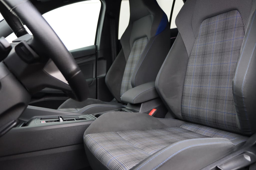 Volkswagen Golf 1.4 tsi ehybrid 245pk dsg6