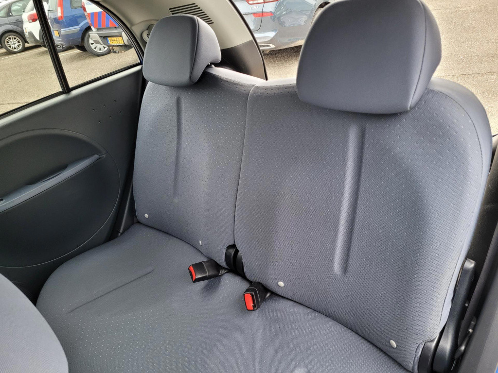 Peugeot Ion active