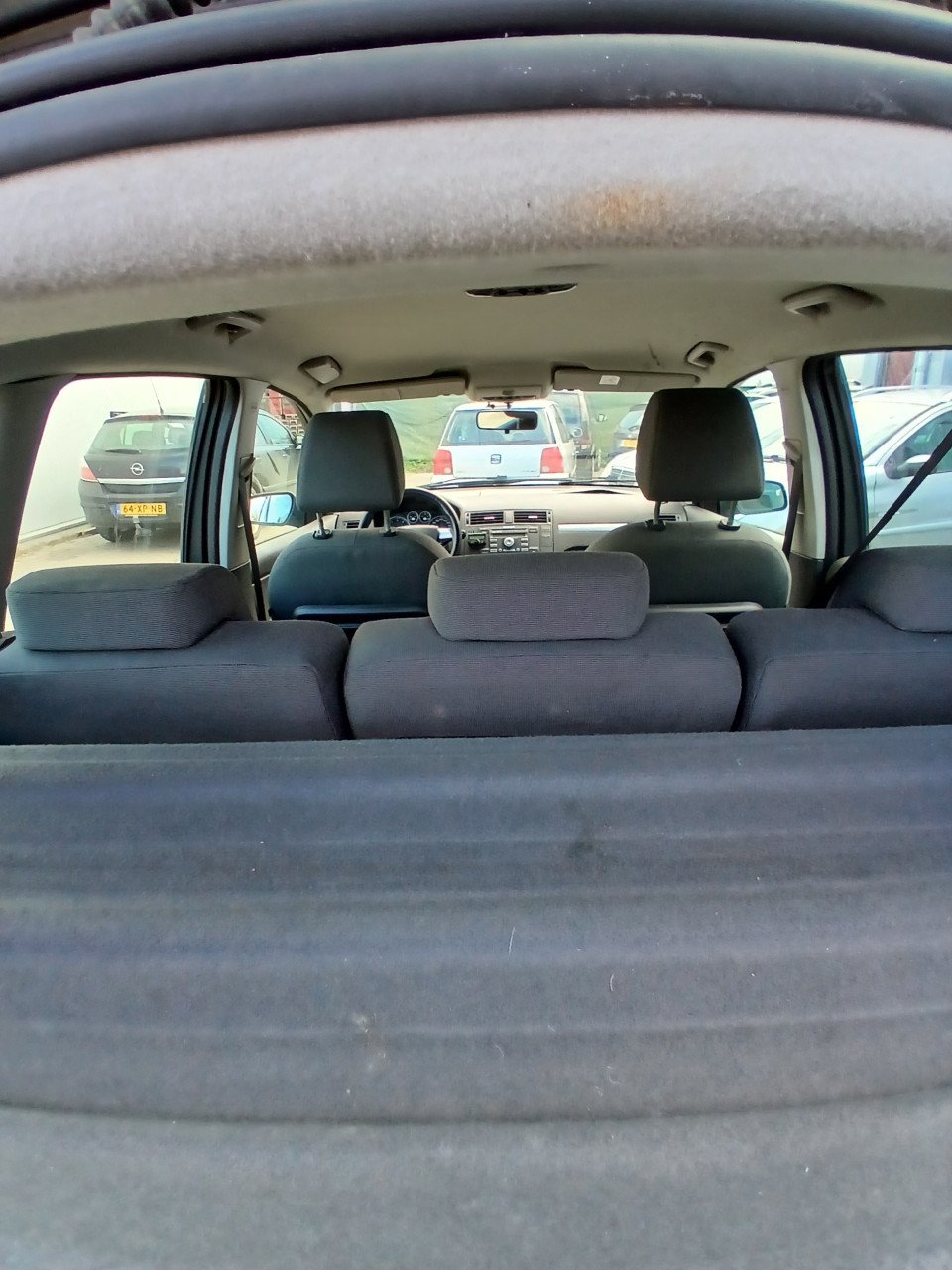 Ford Focus Max 1.6-2005-km. 242345-Airco-stuurbekr-trek hk-L.M. velg -1650,