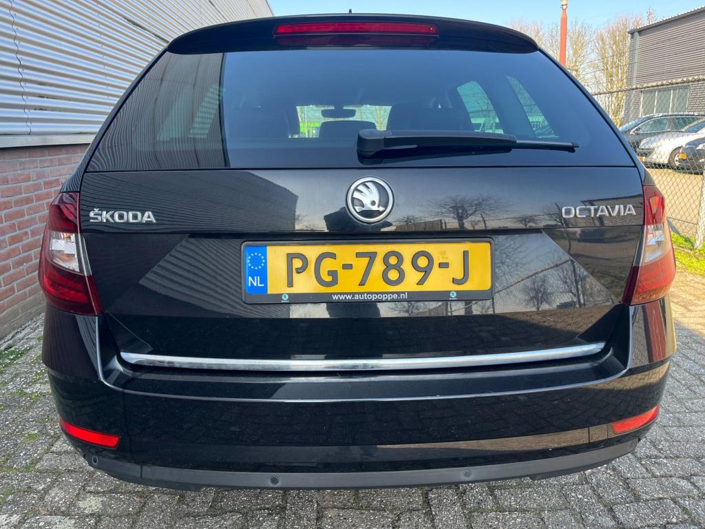 Skoda Octavia combi 1.8 tsi greentech style business | btw | orig. nl | car