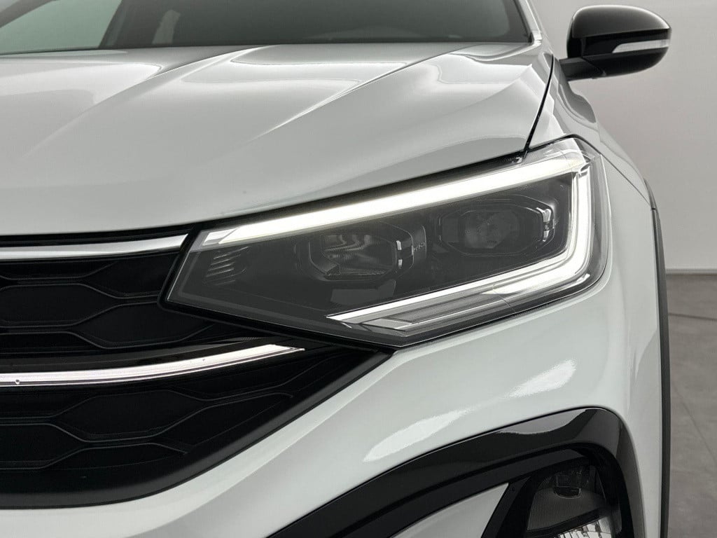 Volkswagen Taigo r-line-edition 1.5 110 kw / 150 pk tsi cuv 7 versn