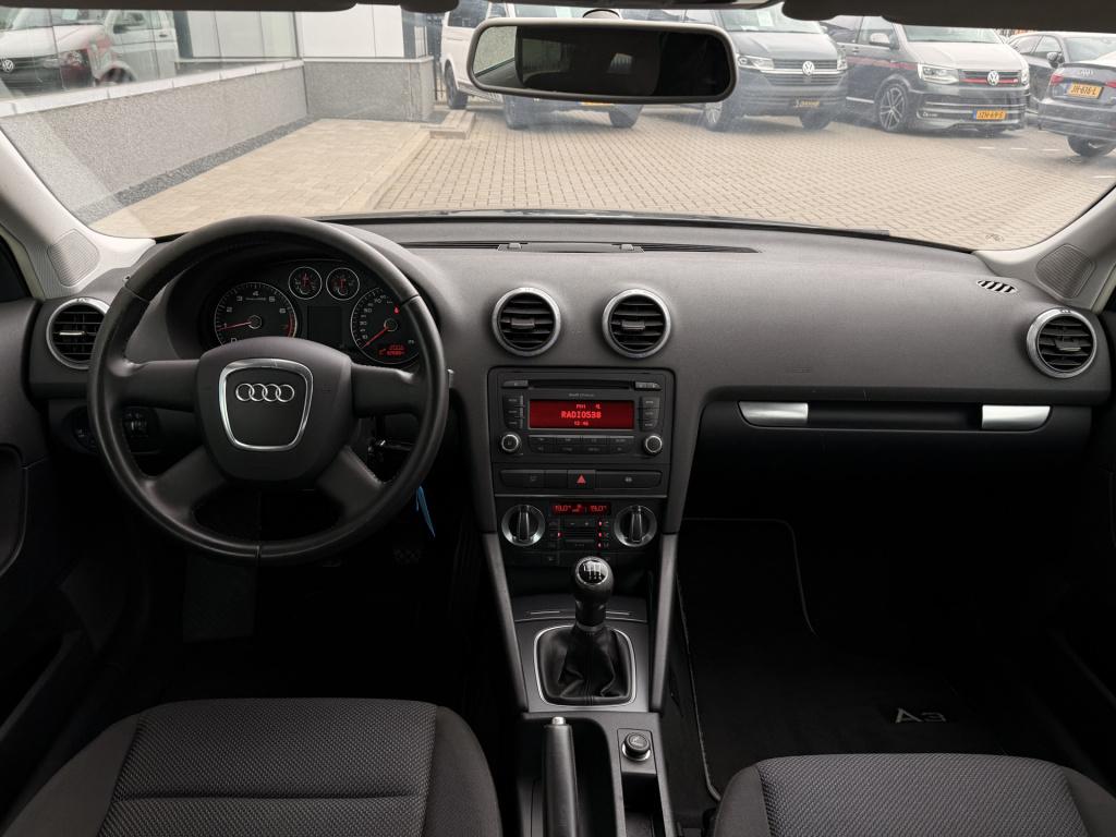 Audi A3 sportback 1.8 tfsi ambition | climate control | radio |