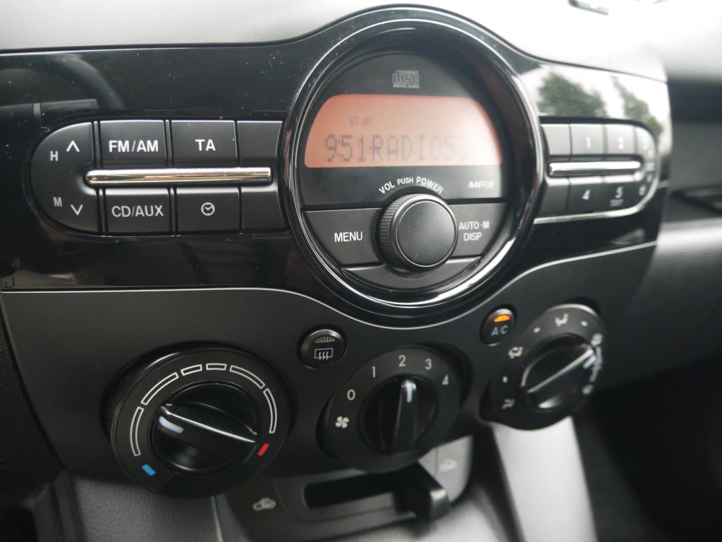 Mazda 2 1.3 gt-m line|rijklaar