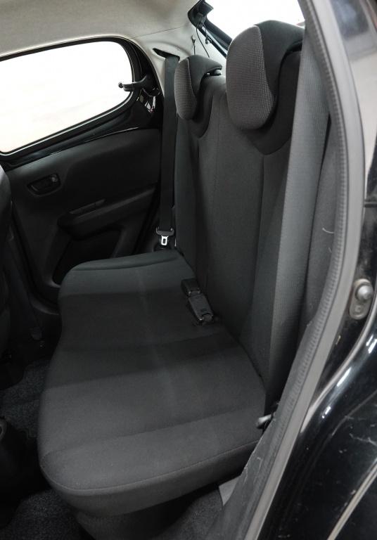 Peugeot 108 1.0 e-vti access | aux | airco |