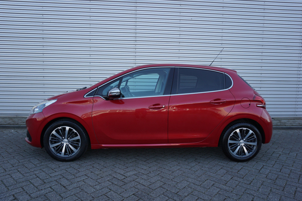 Peugeot 208 1.2 puretech allure climate / cruise / navi / lm velgen / nap