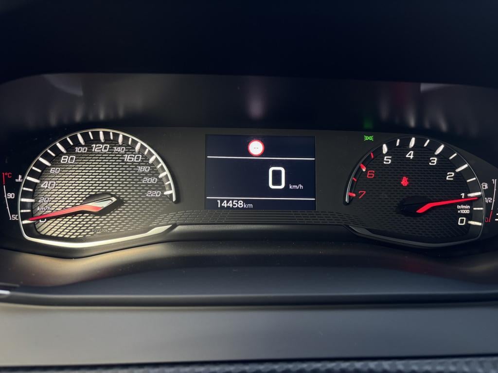 Peugeot 208 allure 1.2-100pk puretech