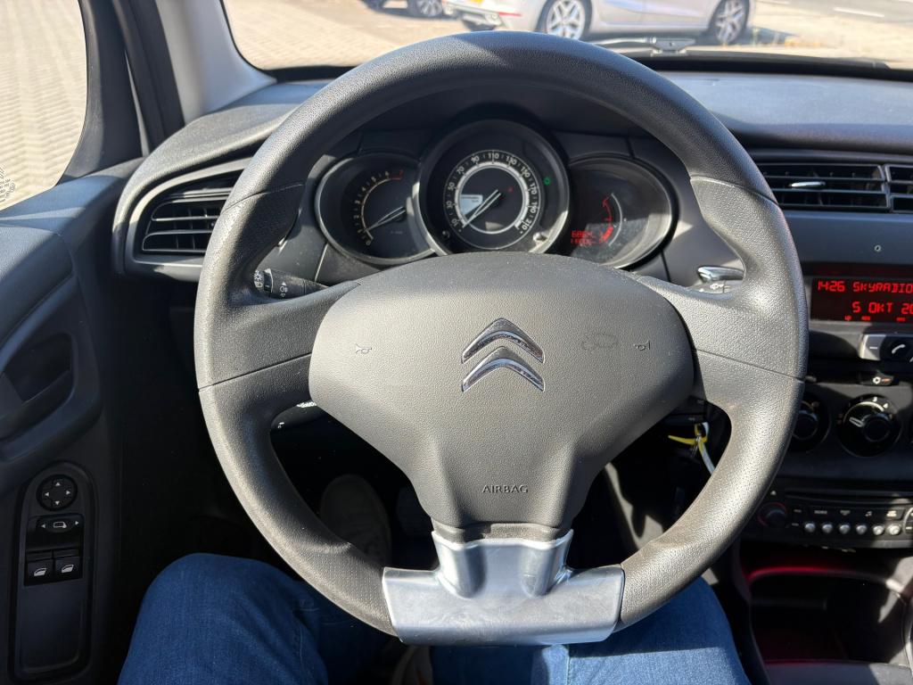 Citroen C3 1.0 vti attraction