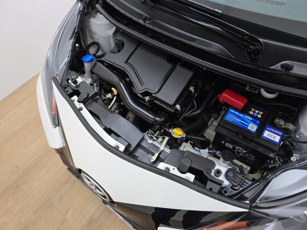 Toyota Aygo occasion 1.0 vvt-i x-play | tweedehands toyota aygo wit | autom