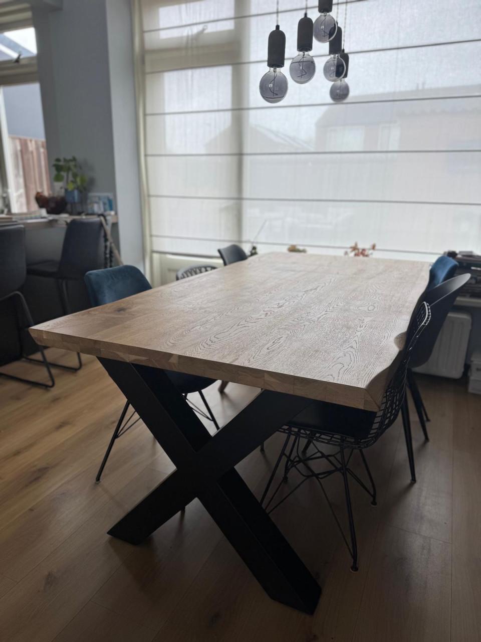 Eetkamertafel Henders & Hazel (200x100) te koop