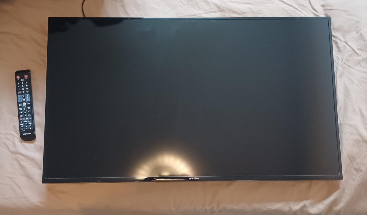 40 inch Samsung televisie (smart tv)
