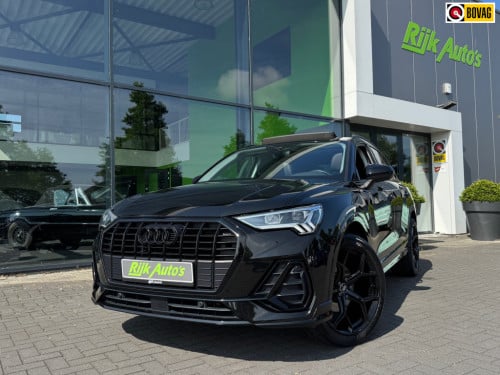 Audi Q3 35 tfsi s-line * panoramadak * matrix led * camera * trekhaak