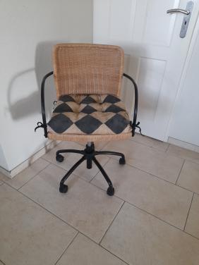 Bureaustoel (in goede staat )