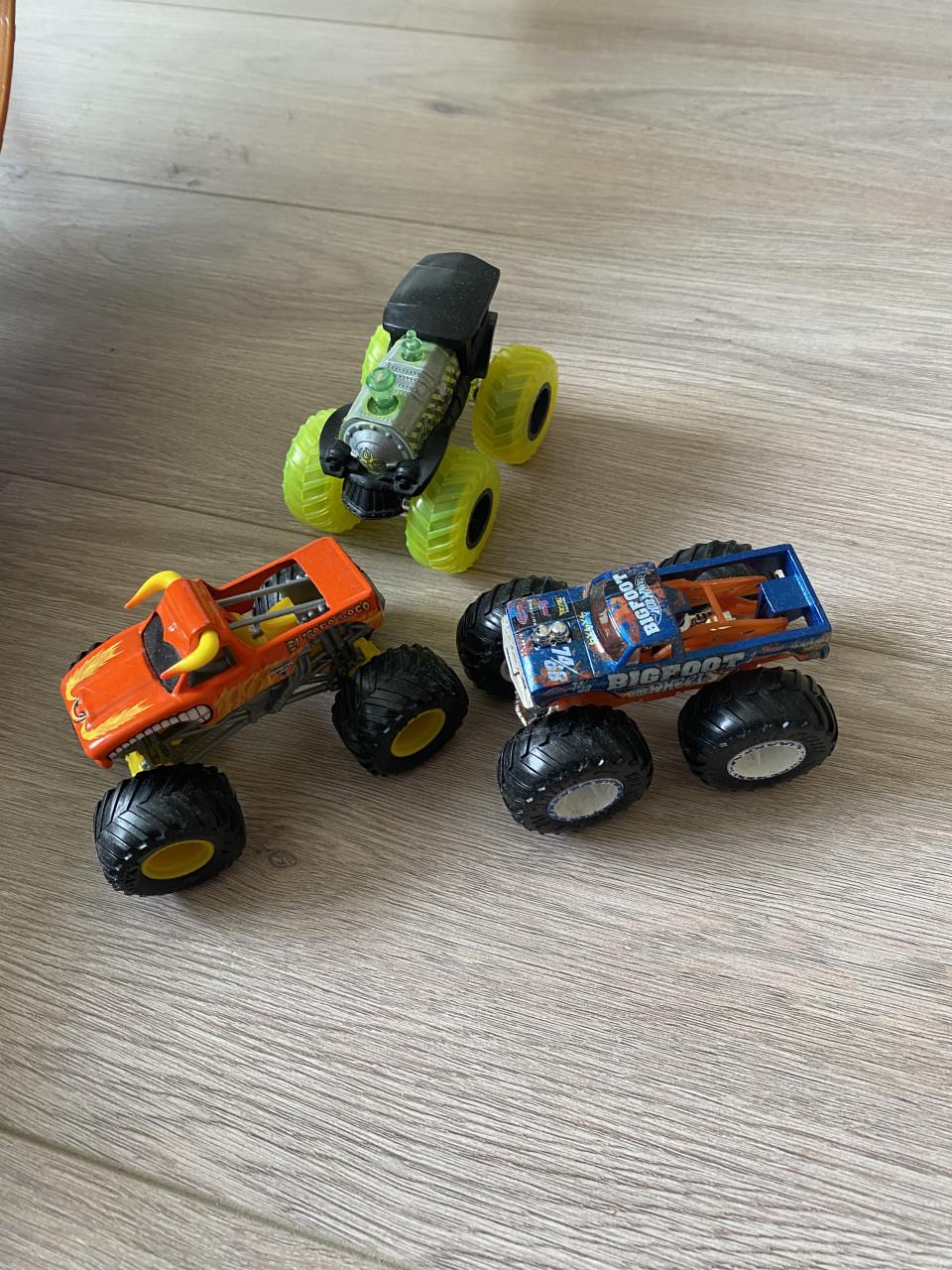 Hotwheel monstertruck baan