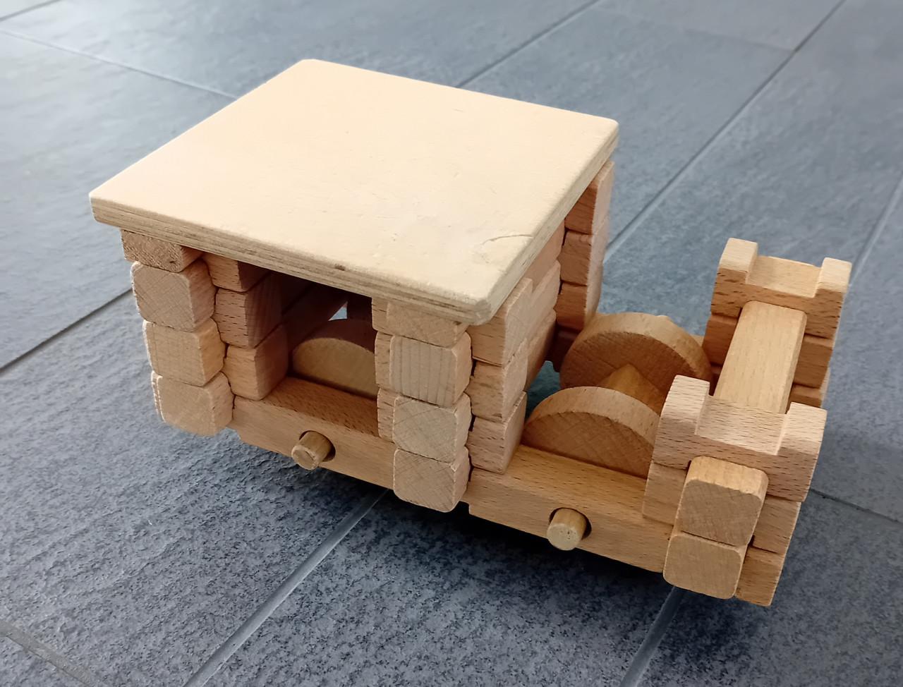 Opbergbox met houten blokken