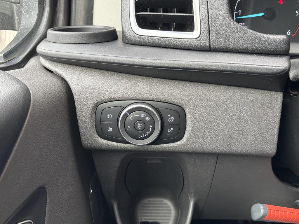 Ford Transit Custom 320 2.0 tdci l1h1 sport dc