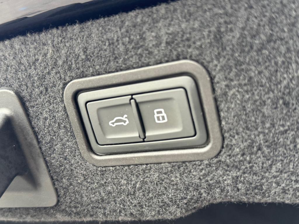 Audi A8 4.0 tfsi s8 quattro * garantie * keramisch b&o advanced nachtzicht