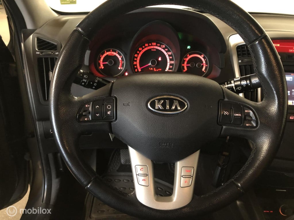 Kia Cee'd sporty wagon 1.4 cvvt navigator plus pack