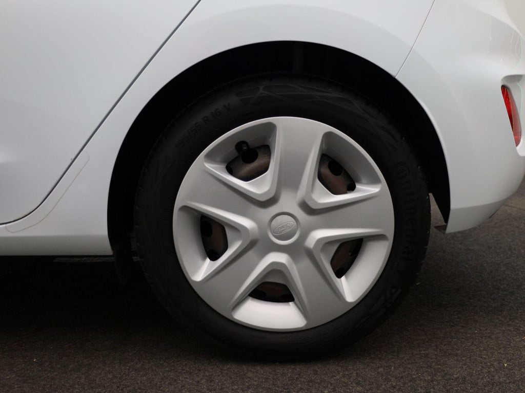 Ford Fiesta 1.0 ecoboost connected | airco | dab | bluetooth | cruise contr