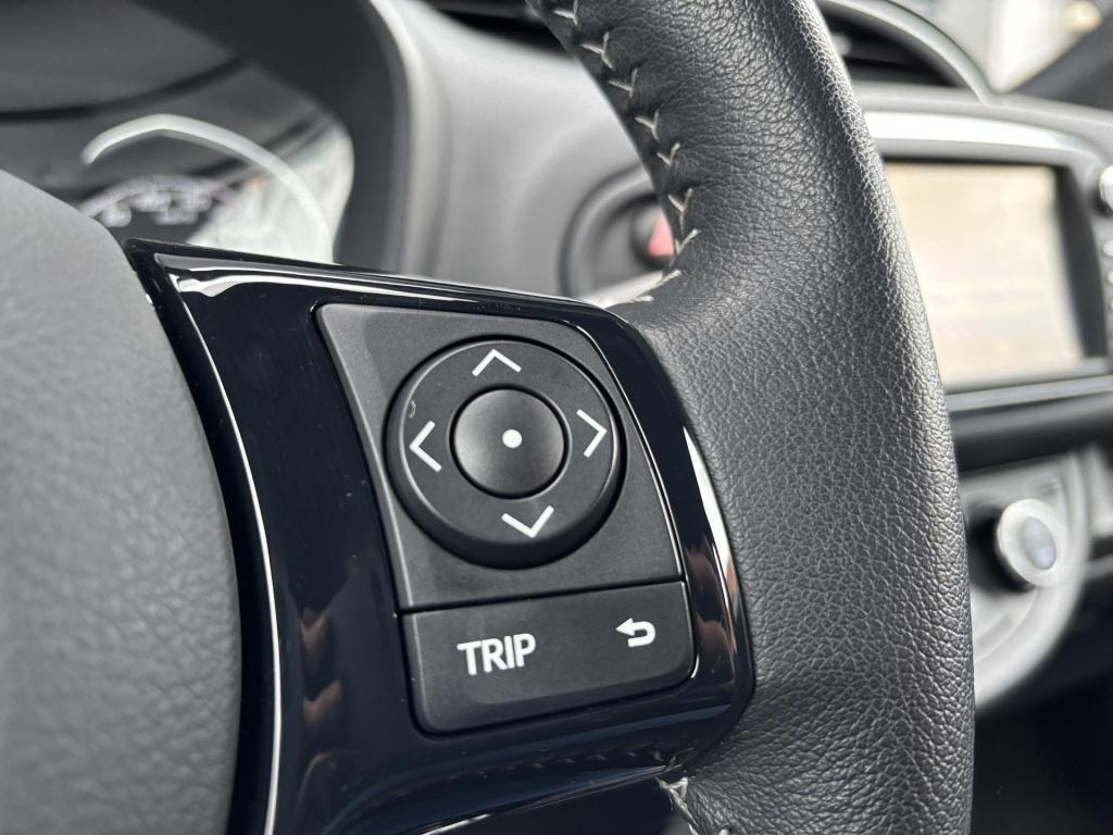 Toyota Yaris 1.5 hybrid executive | cruise control | achteruitrijcamera | c