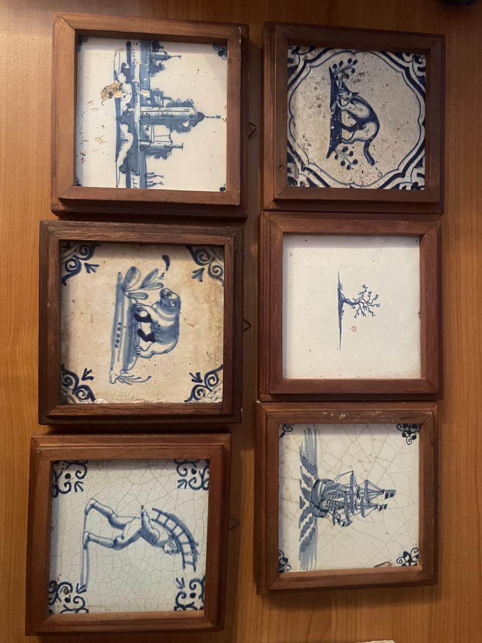 Antieke tegeltjes