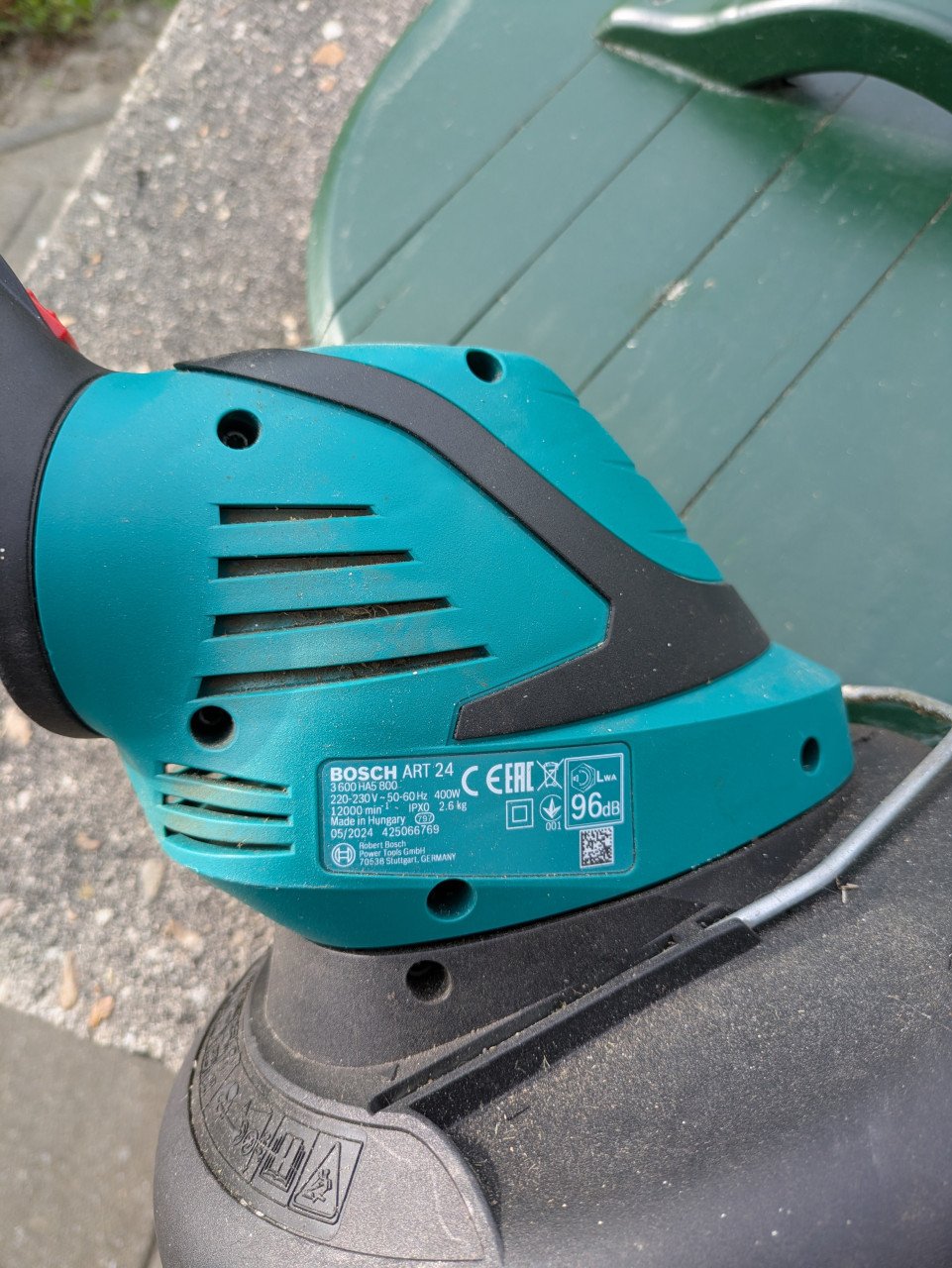 Bosch gras trimmer ART24