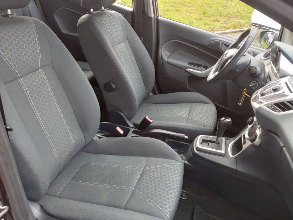 Ford Fiesta 1.4 titanium | automaat
