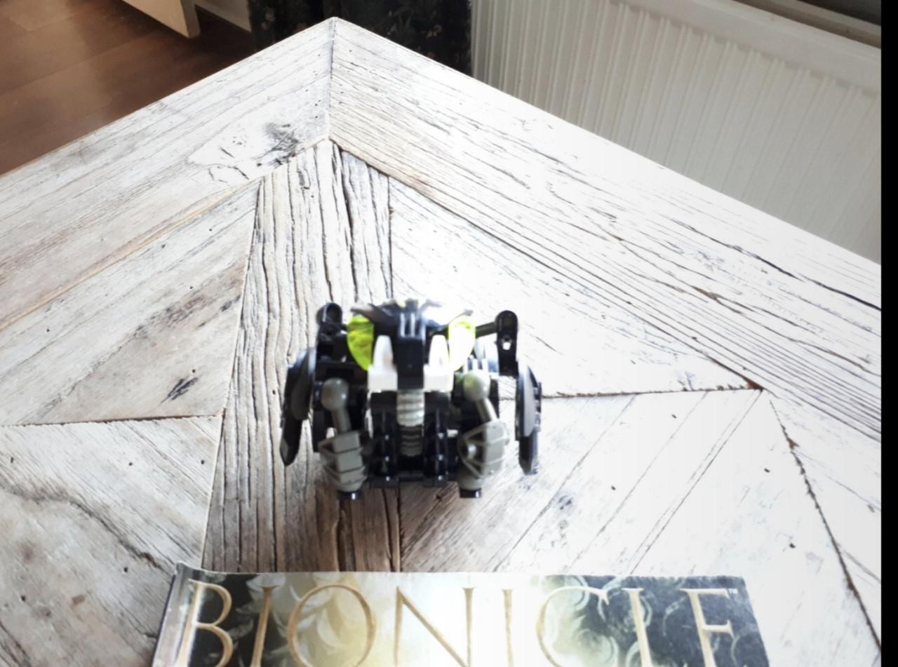 Lego Bionicle 8561 Nuhvok