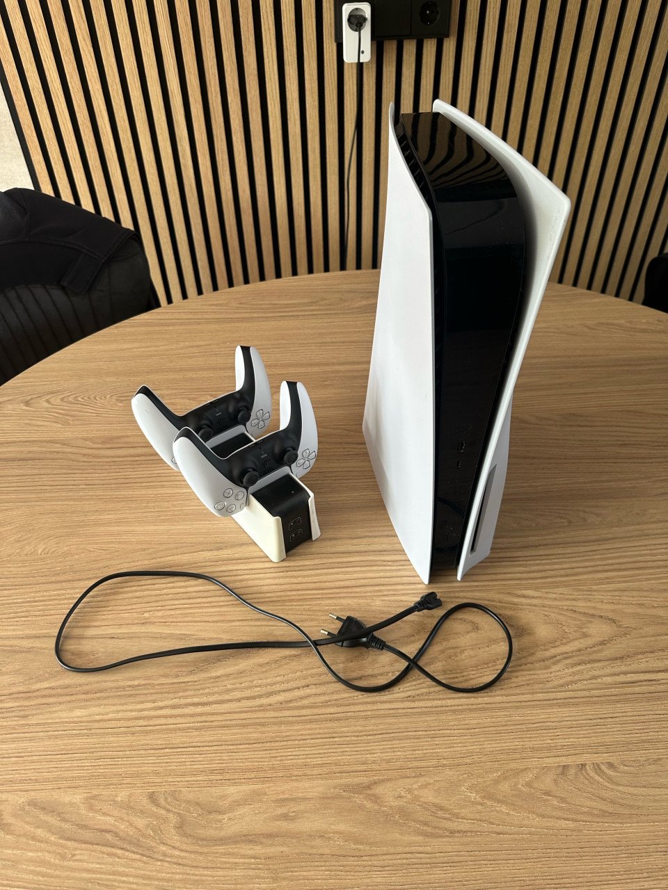 Playstation 5 Disk Editie + 2 controllers