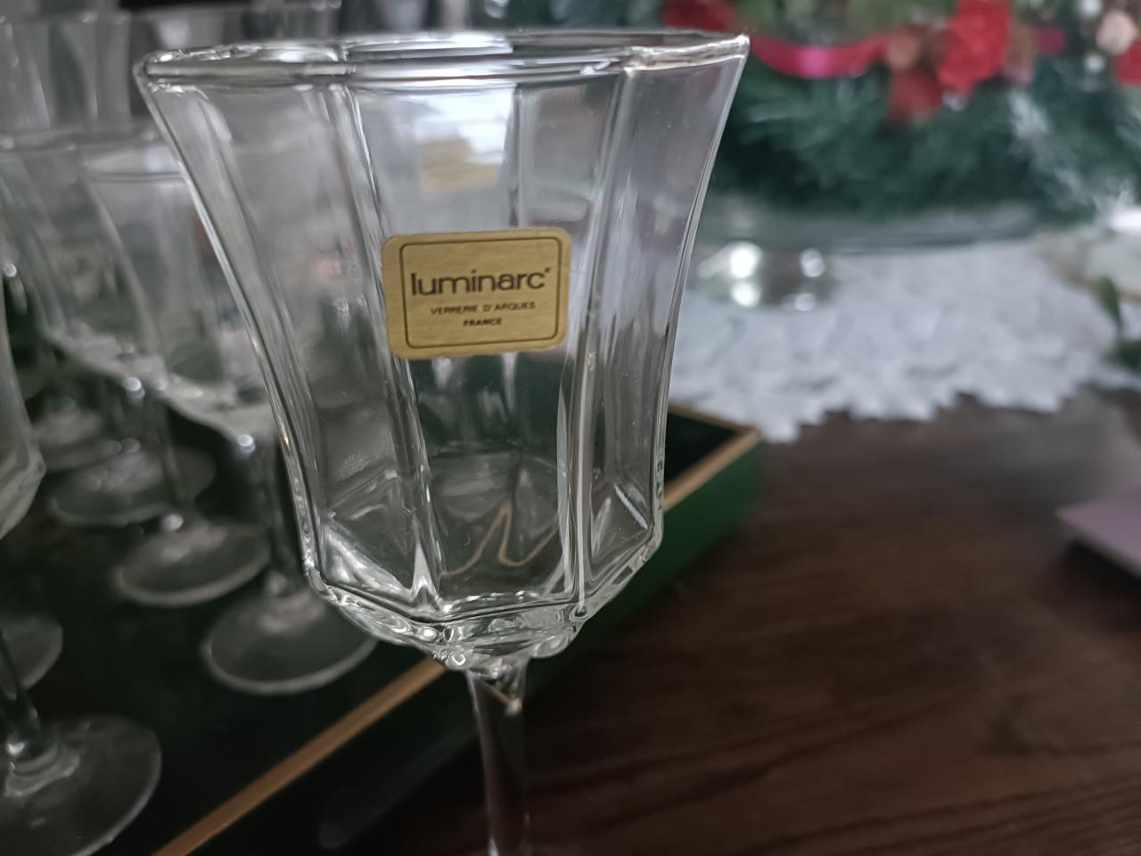 18 delig Lumiarc glasservies.