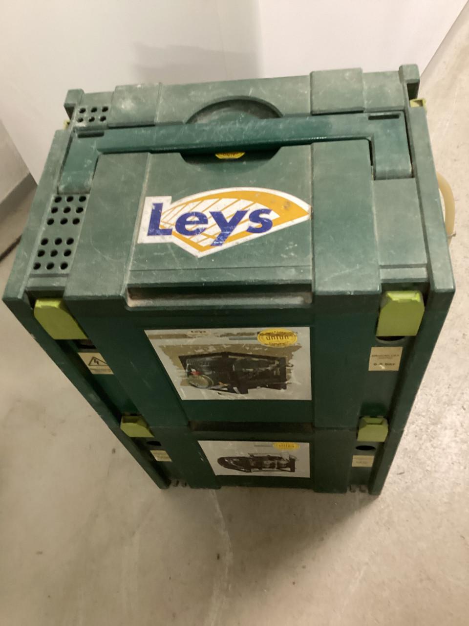 Compressor in  twee systeners