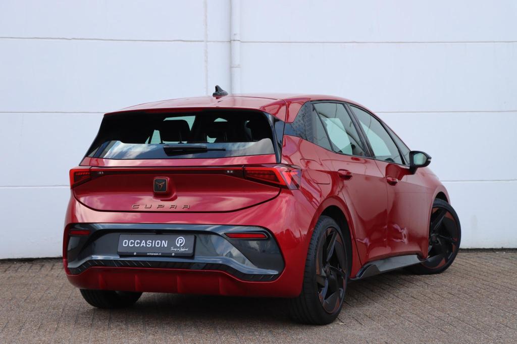 Cupra Born adrenaline 62 kwh 231pk | soh 94,8% |