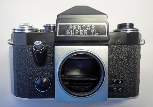 PENTOR Super TL Spiegelreflex Body