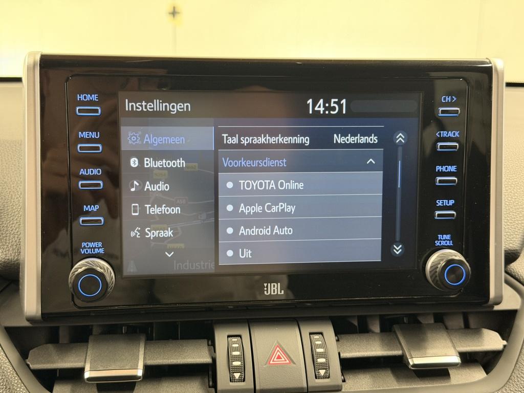 Toyota Rav4 2.5 hybrid awd bi-tone| jbl| achtr.camera| adapt.cruise