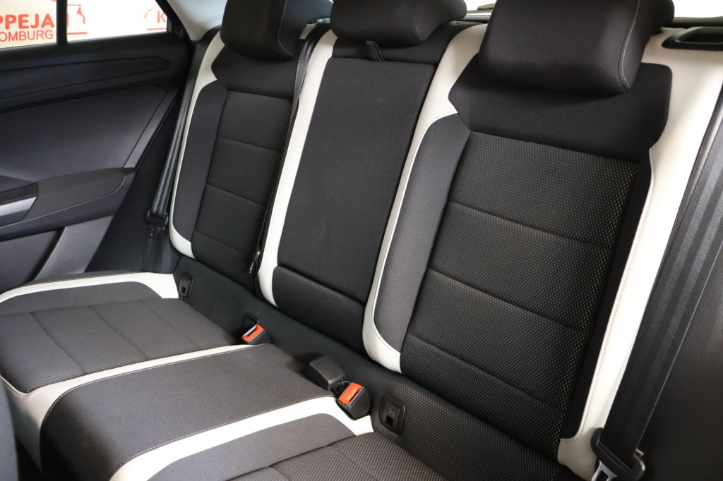 Volkswagen T-roc 1.5 tsi sport nl auto, acc, led, stoelverw,