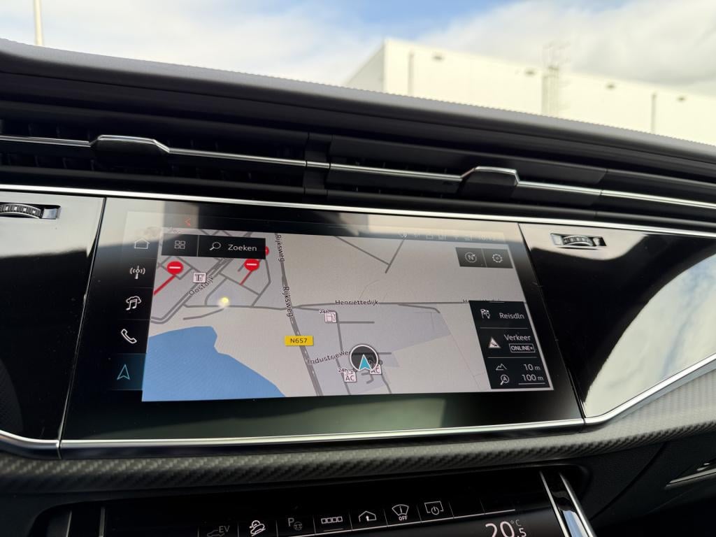 Audi Q8 60 tfsi e 560pk quattro aero abt power pakket | carbon pakket