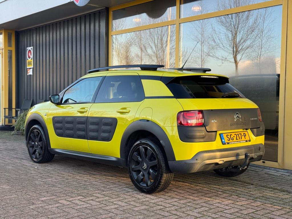 Citroen C4 Cactus 1.2 puret. rip curl
