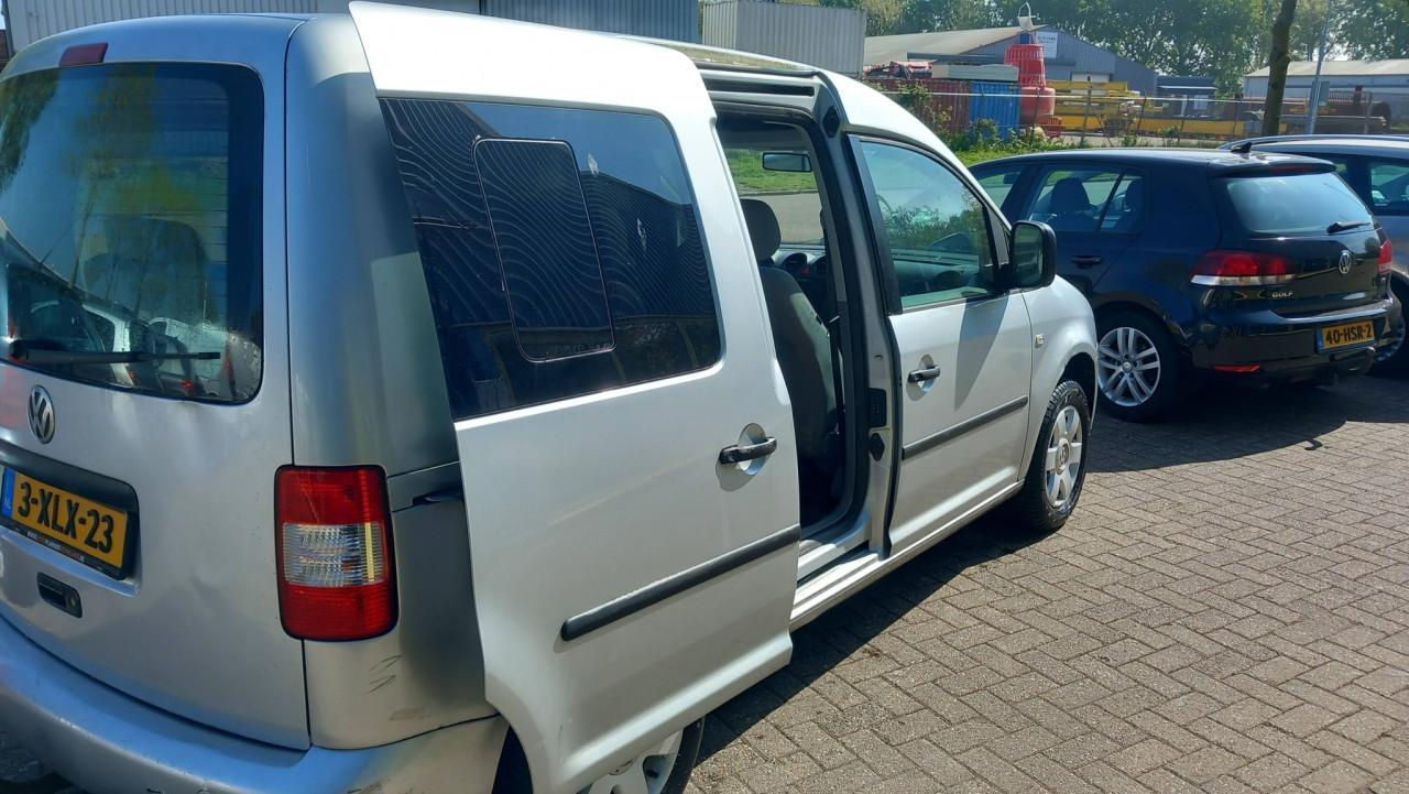 Volkswagen Caddy 1.6 Optive 7 persoons bj:2007 airco lm-velgen apk 2027