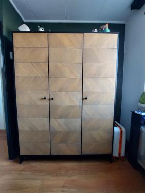 Kast en bed kinderkamer te koop